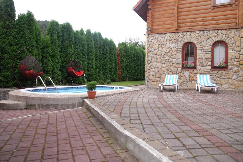 Villa Bilogirya 야렘체 외부 사진